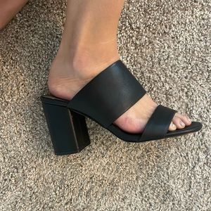 Dolce Vita Black Heel